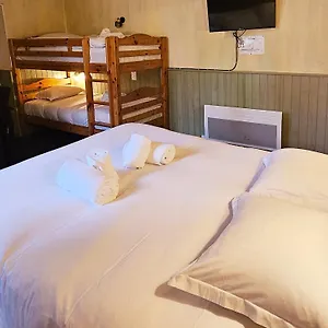 3* Hotel Hotel La Petite Auberge